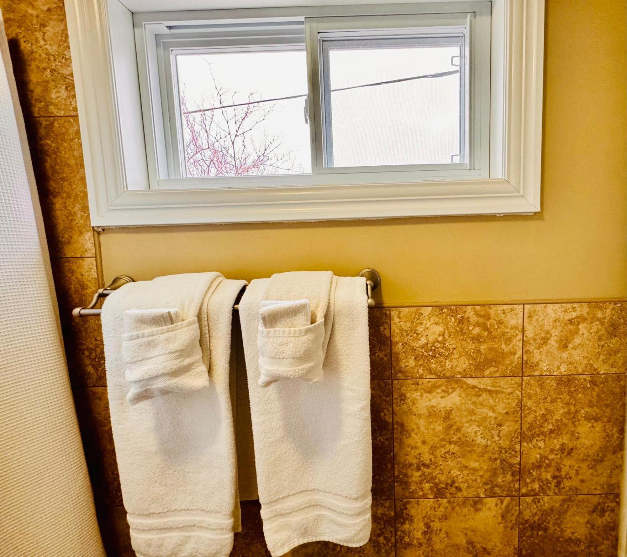 Fundy Line Motel 미라미치 외부 사진
