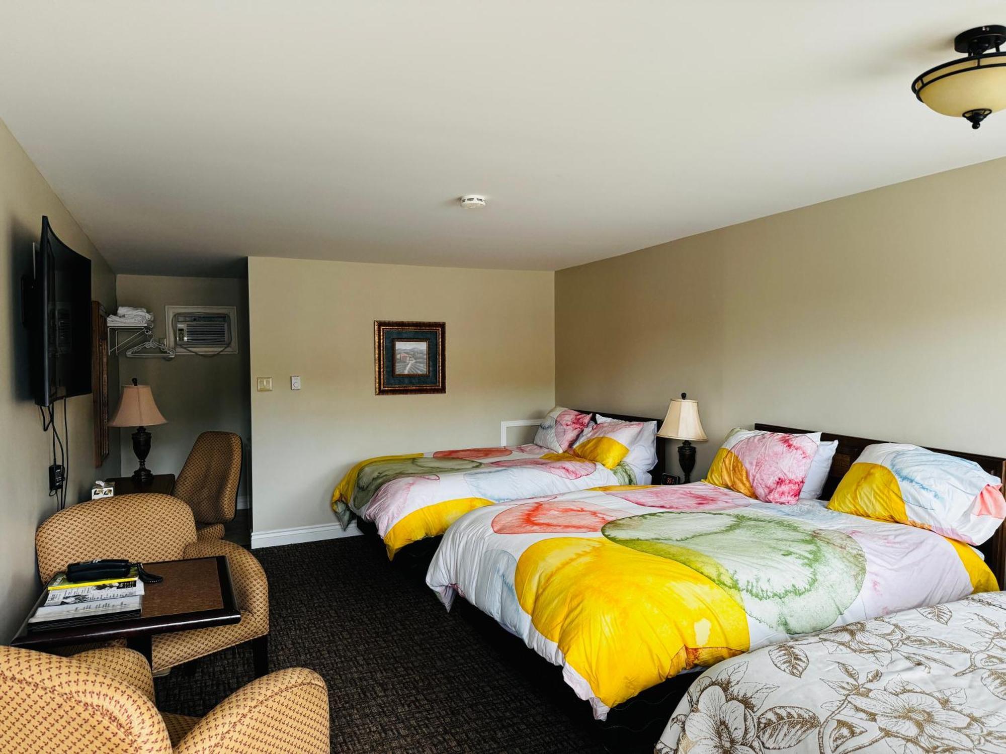 Fundy Line Motel 미라미치 외부 사진