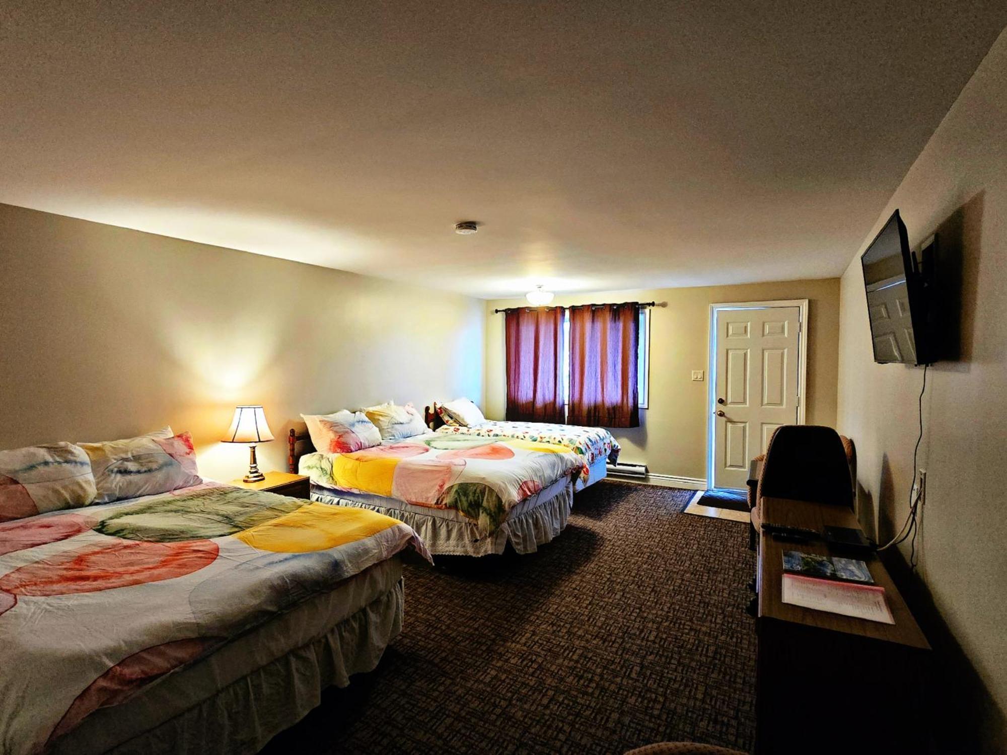 Fundy Line Motel 미라미치 외부 사진